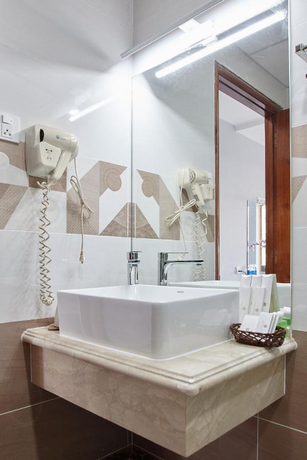 Song Anh 1 Hotel ホーチミン市 エクステリア 写真